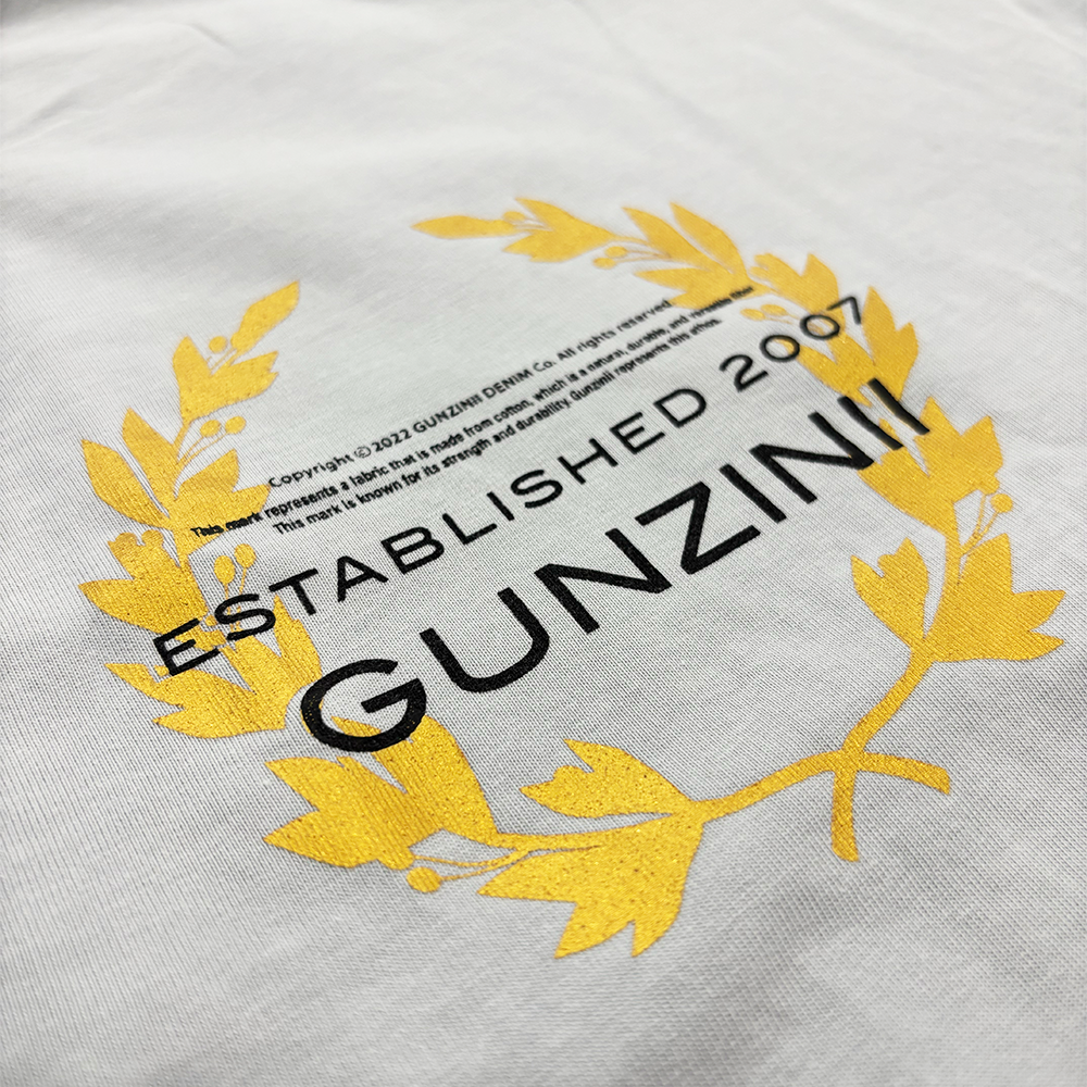 Gunzinii T-Shirt
