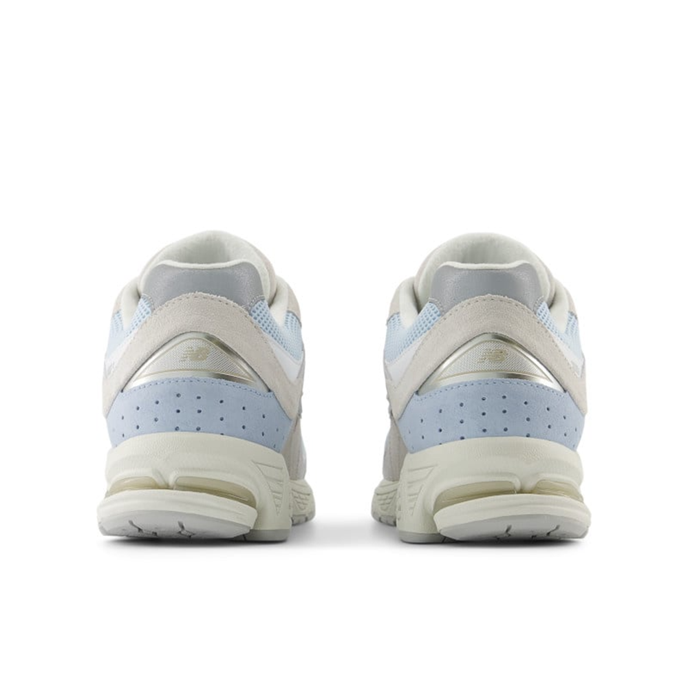 New Balance 2002R